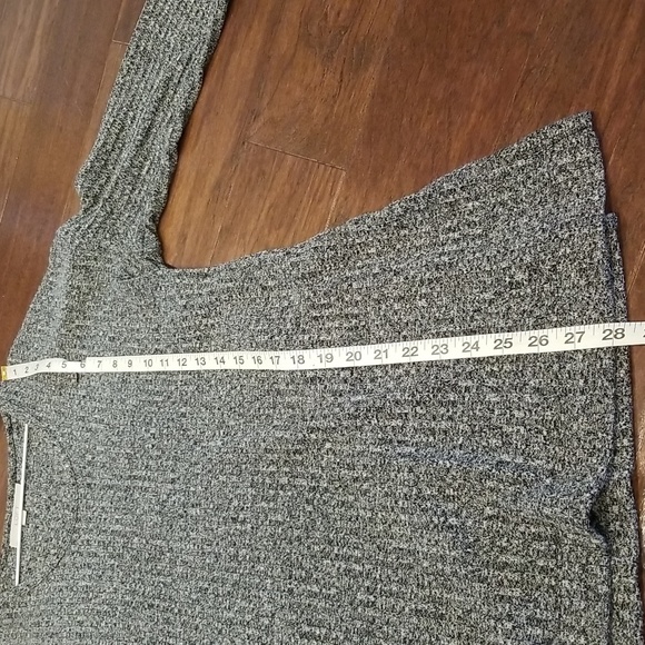 LOFT Heather Gray Sweater - Picture 5 of 9